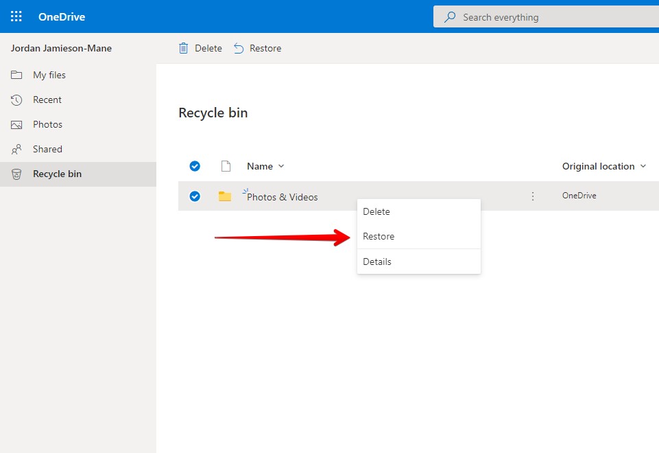 Restoring files from the OneDrive recycle bin.