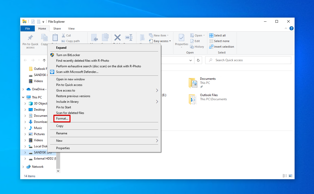Formatting the SD card using File Explorer.