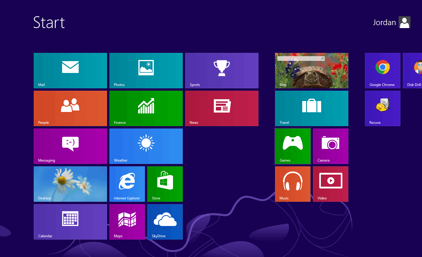 Opening Windows 8 Start menu.