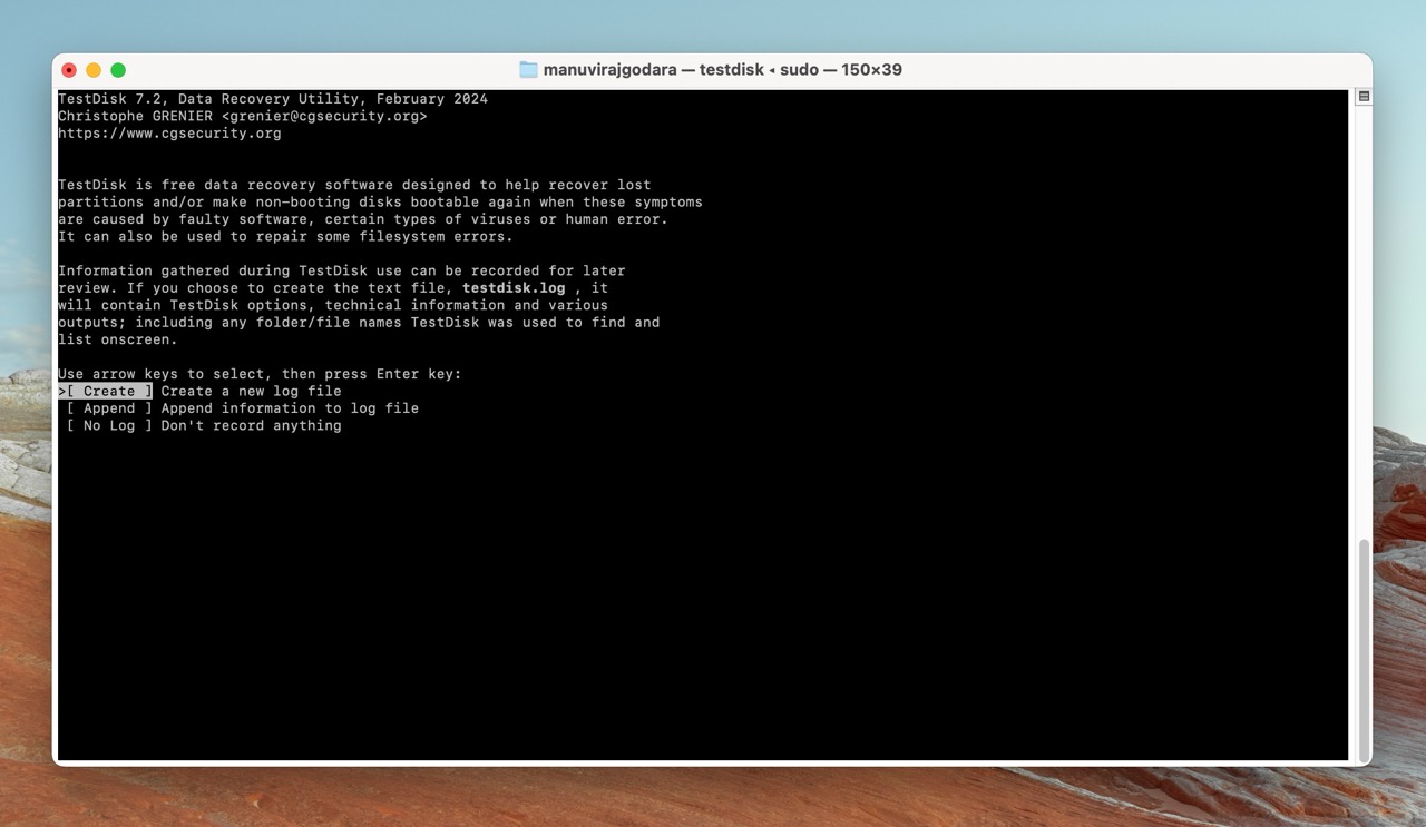 TestDisk Mac-tietokoneella kehottamassa käyttäjää luomaan, liittämään tai olemaan luomatta lokikirjaa.